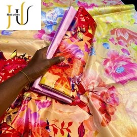 Bazin Fleuri – Élégance et Originalité à 25 000 FCFA le complet