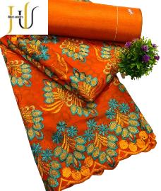 Tissu Lessi – Complet prêt à sublimer vos tenues