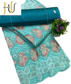 Tissu Lessi – Complet prêt à sublimer vos tenues