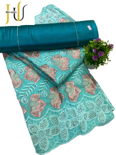 Tissu Lessi – Complet prêt à sublimer vos tenues