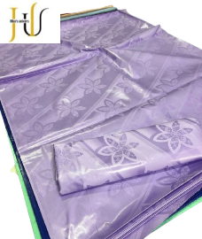 Tissu Uni – Complet prêt à sublimer vos tenues