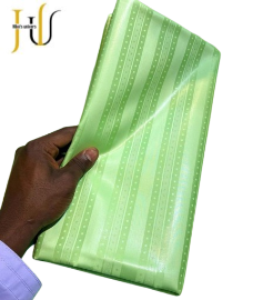 Bazin Uni – Élégance et simplicité au mètre