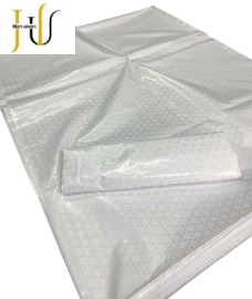 Bazin Uni – Le tissu incontournable pour vos tenues