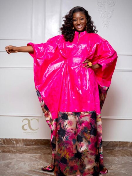 Comment accessoiriser une tenue en Bazin avec élégance